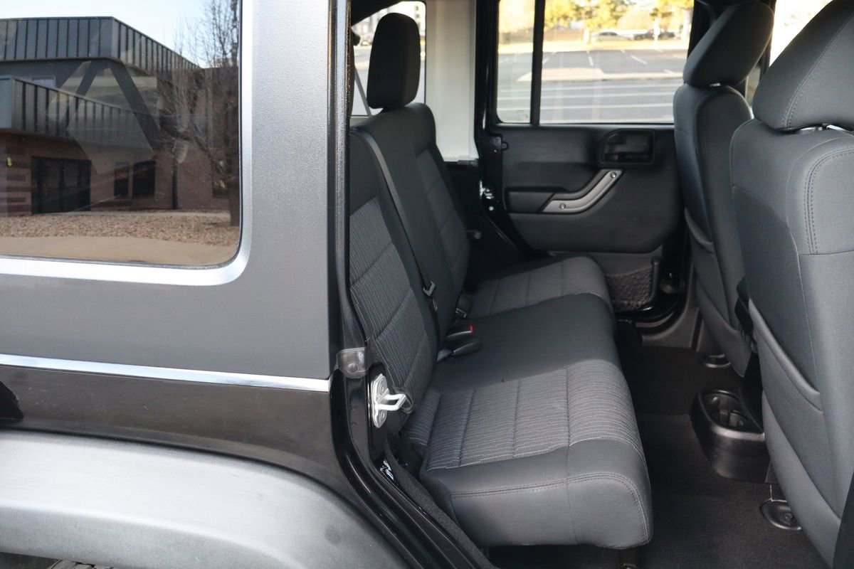Used 2012 Jeep Wrangler Unlimited Sport image 22