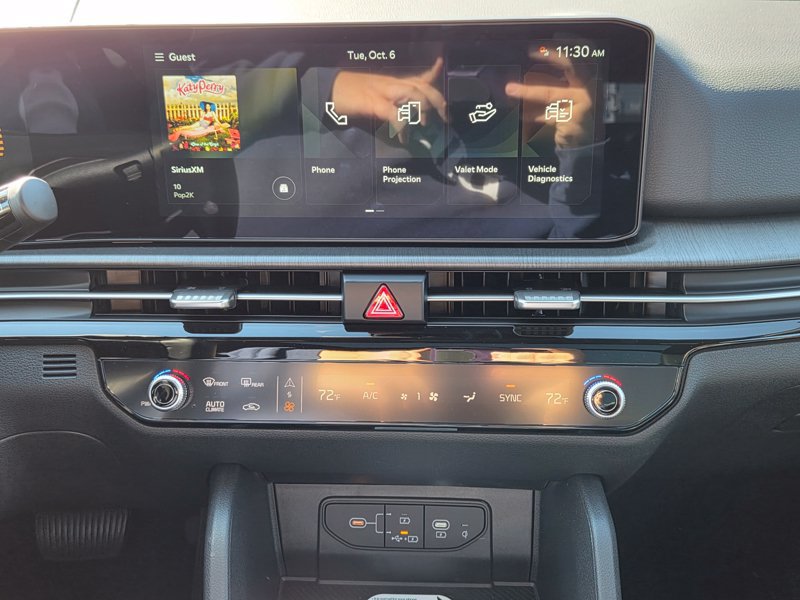 New 2026 Kia Sportage X-Line w/ X-Line Premium Package AWD/4WD image 32