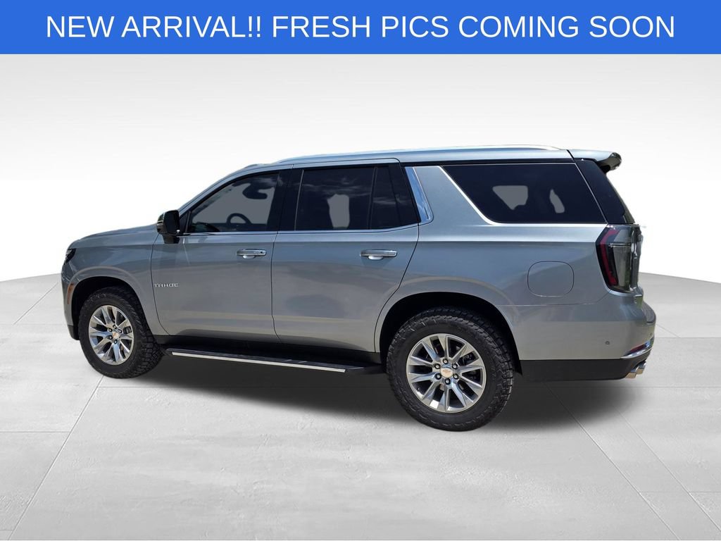 Used 2025 Chevrolet Tahoe Premier RWD image 4