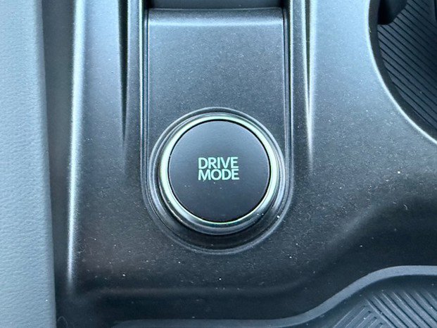 New 2026 Ford Explorer Active w/ Active Comfort Package AWD/4WD image 24