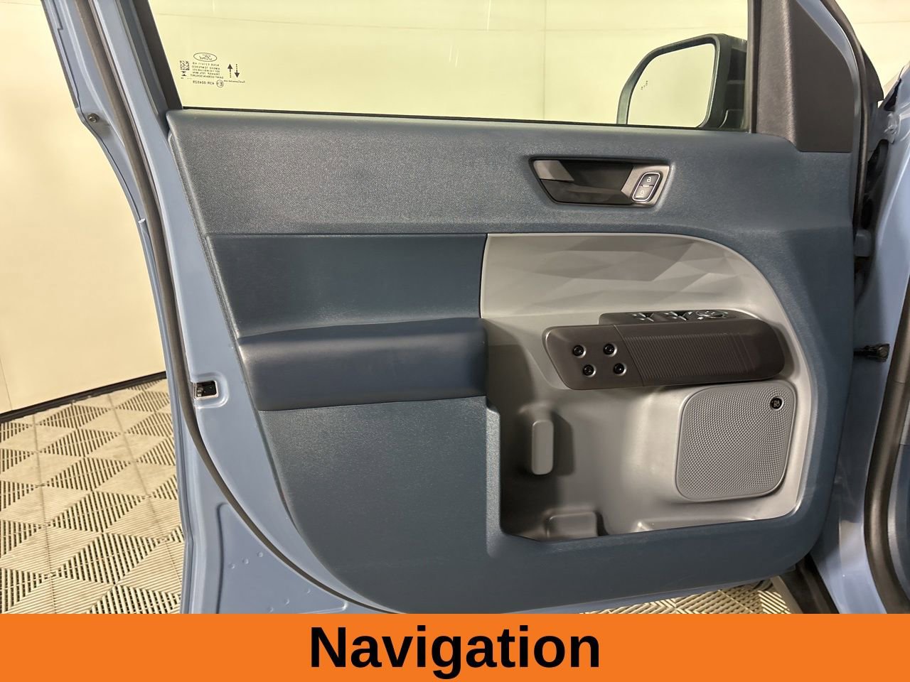 Used 2024 Ford Maverick Lariat w/ Black Appearance Package image 9