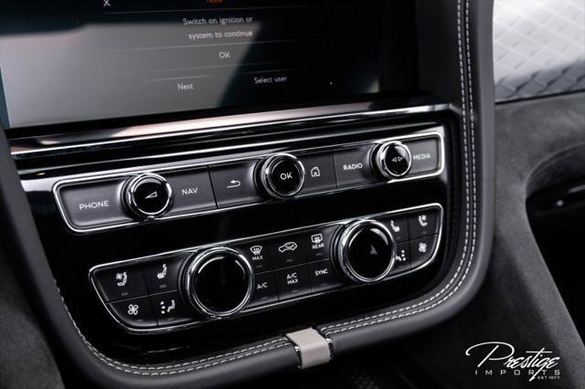 Used 2021 Bentley Bentayga Speed AWD/4WD image 35