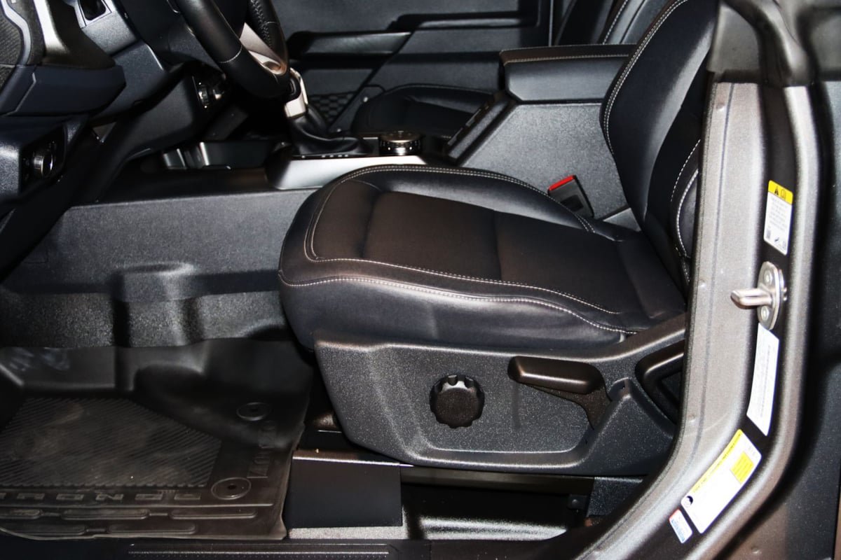 Used 2025 Ford Bronco Badlands AWD/4WD image 37