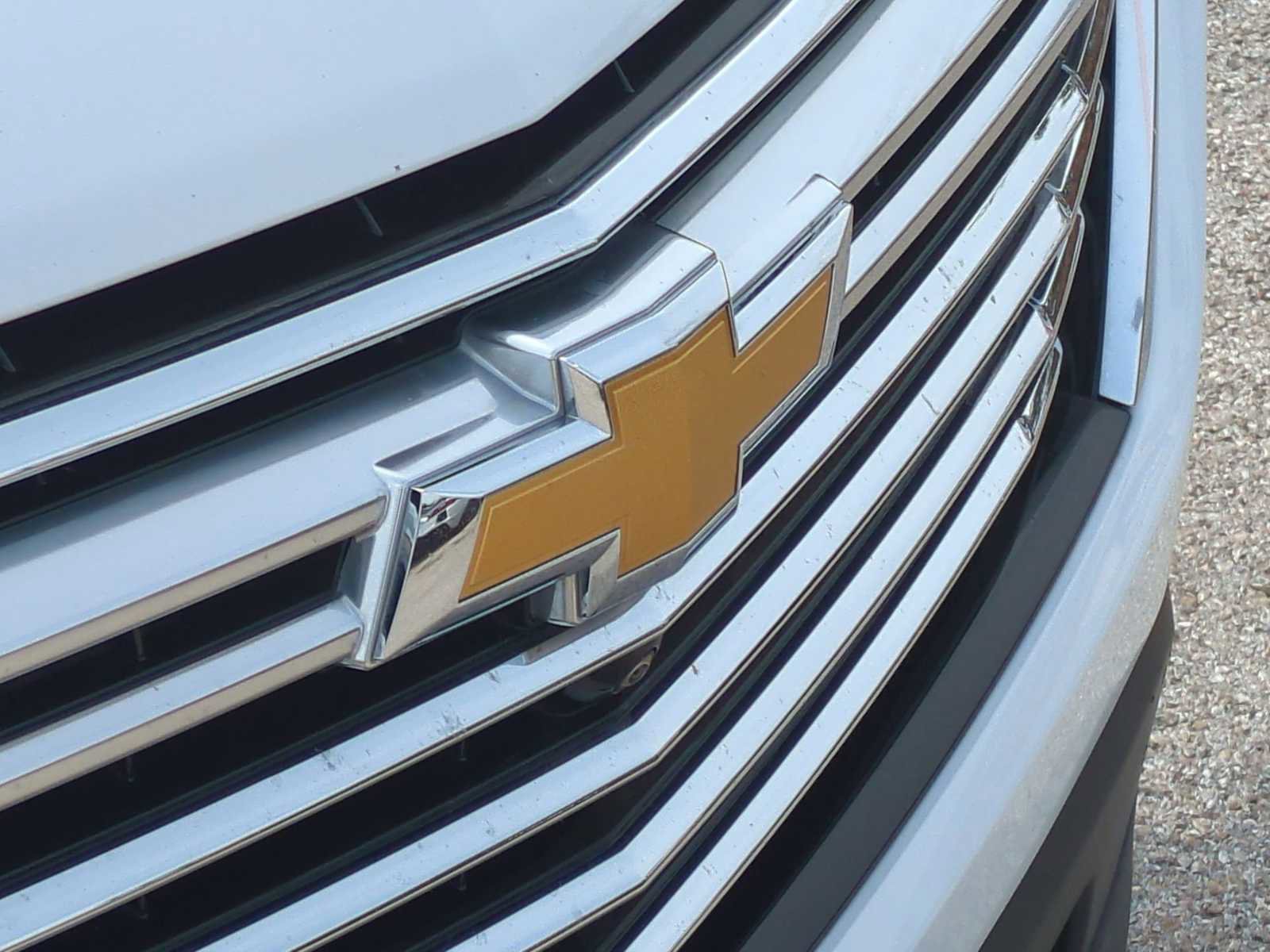 Used 2023 Chevrolet Traverse Premier w/ LPO, Floor Liner Package image 32