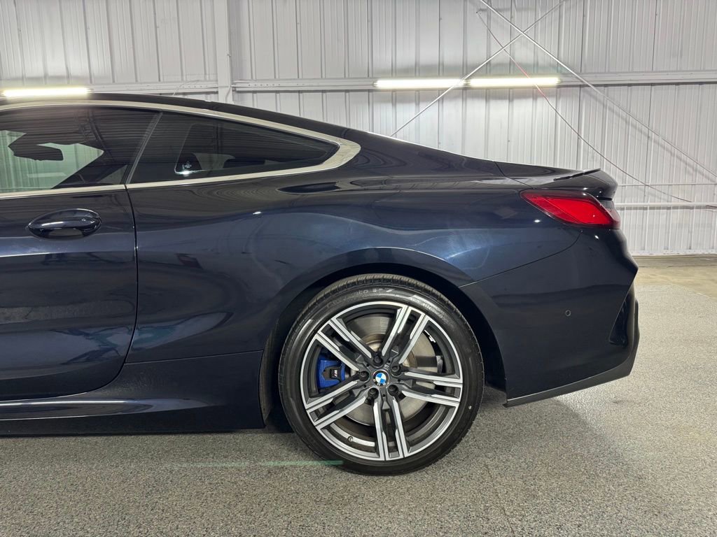 Used 2019 BMW M850i xDrive M850i xDrive w/ Comfort Seating Package image 15