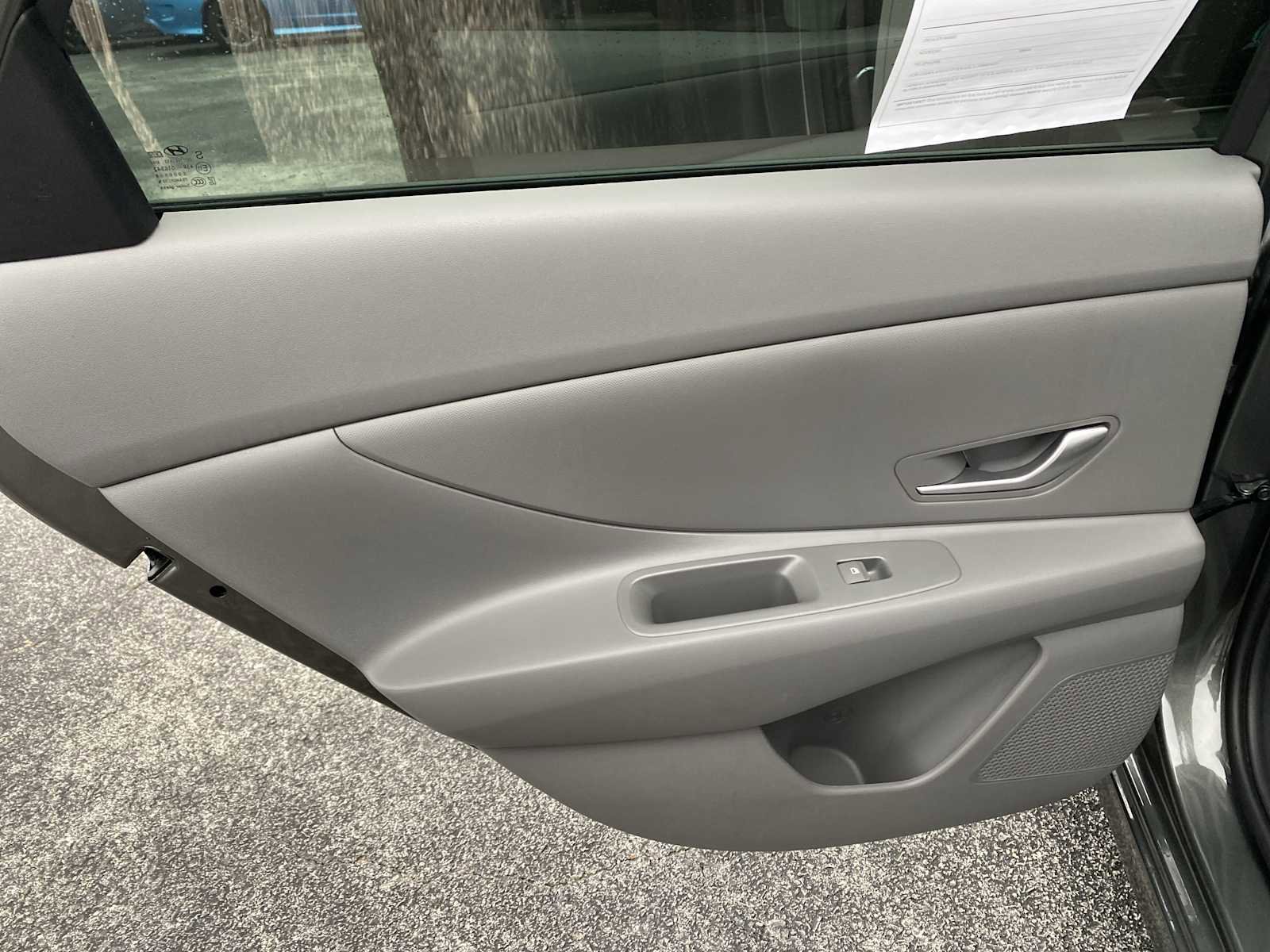 Certified 2025 Hyundai Elantra Blue image 30