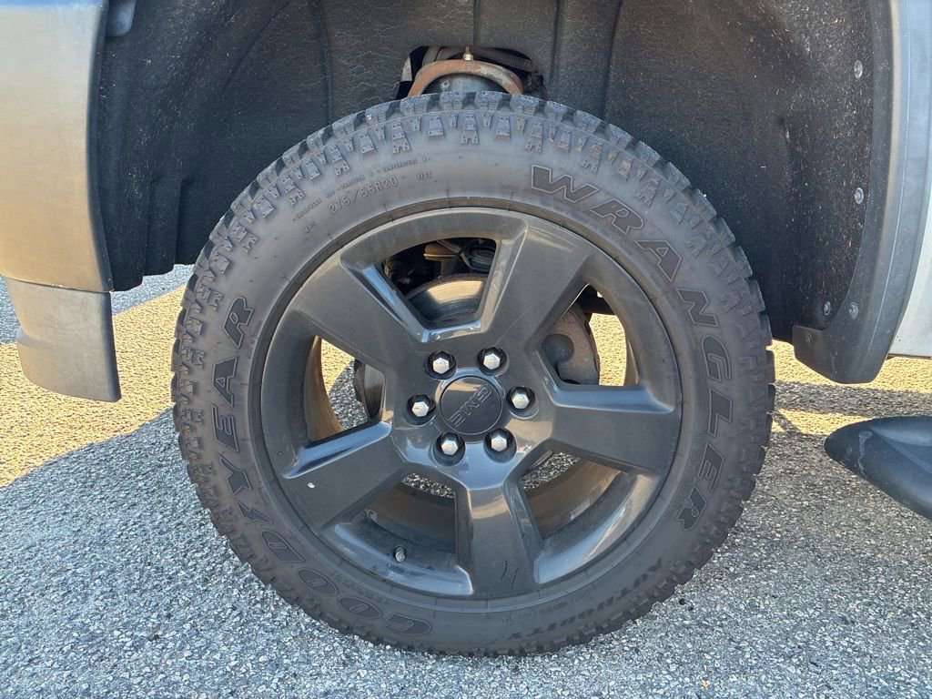 Used 2017 GMC Sierra 1500 SLE w/ SLE Value Package image 12