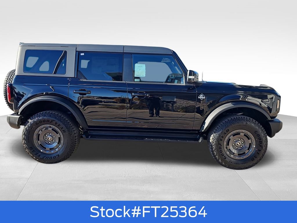 New 2025 Ford Bronco Outer Banks w/ Sasquatch Package image 2