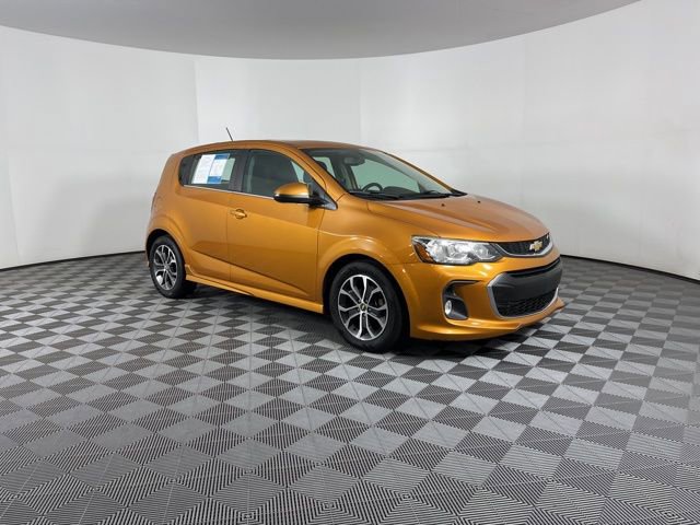 Used 2017 Chevrolet Sonic LT w/ Fun and Sun Package image 2