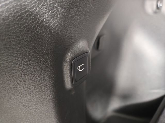 Used 2022 Jeep Cherokee Trailhawk w/ Comfort/Convenience Group image 31