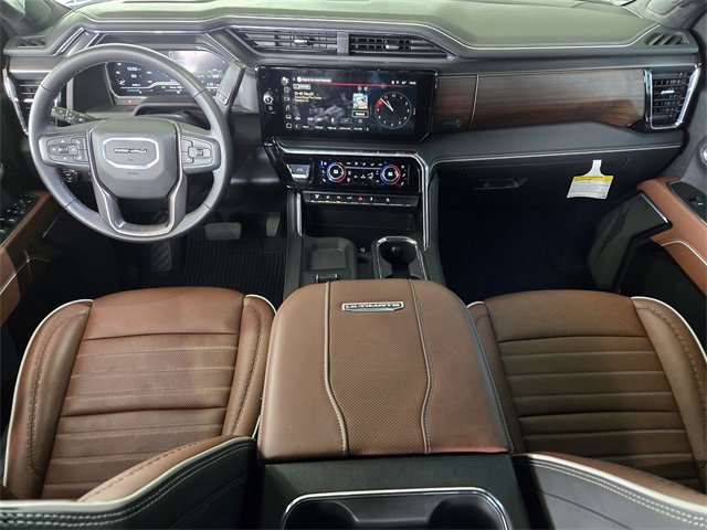 Used 2025 GMC Sierra 3500 Denali Ultimate image 24