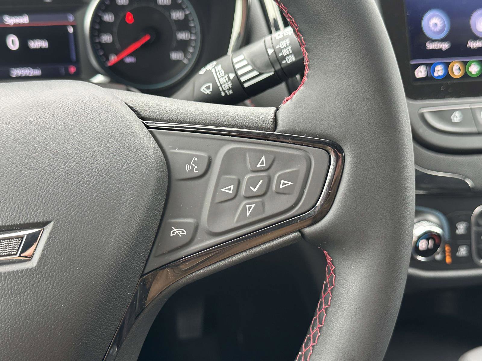 Certified 2024 Chevrolet Equinox RS w/ RS Leather Package image 23