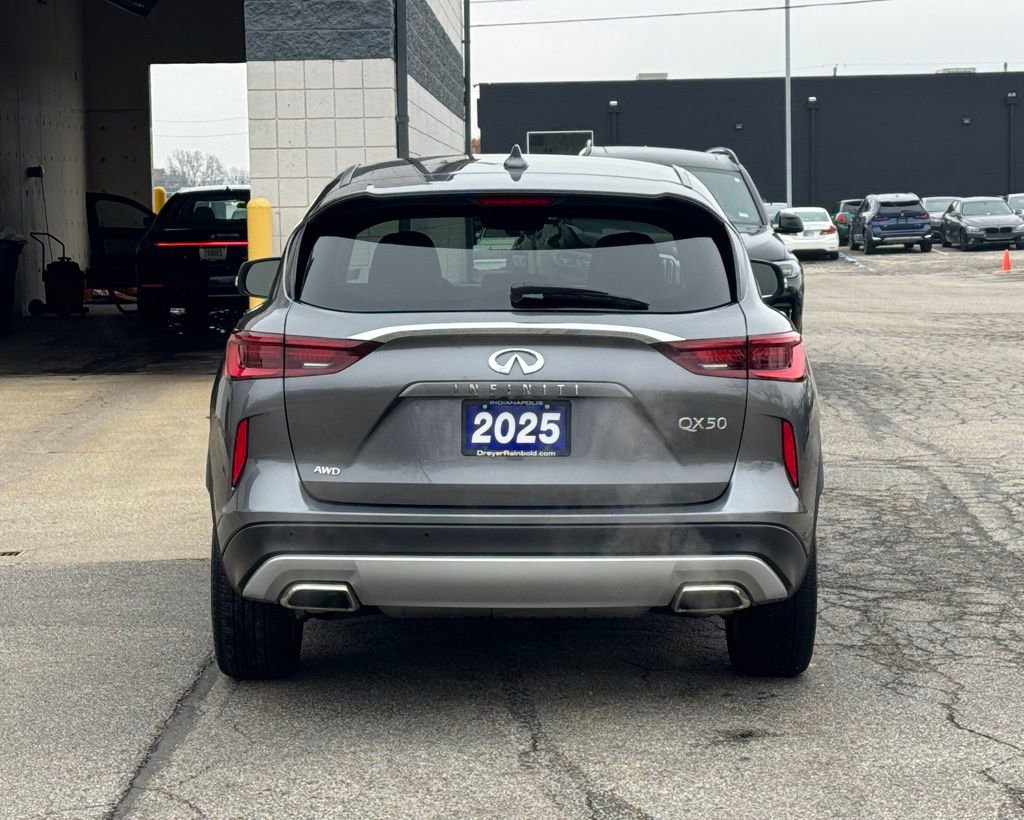Used 2025 INFINITI QX50 Pure image 6
