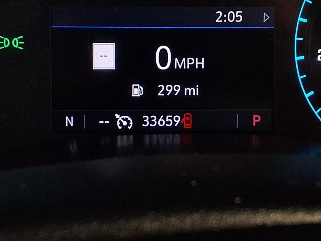 Used 2022 GMC Canyon AT4 image 29