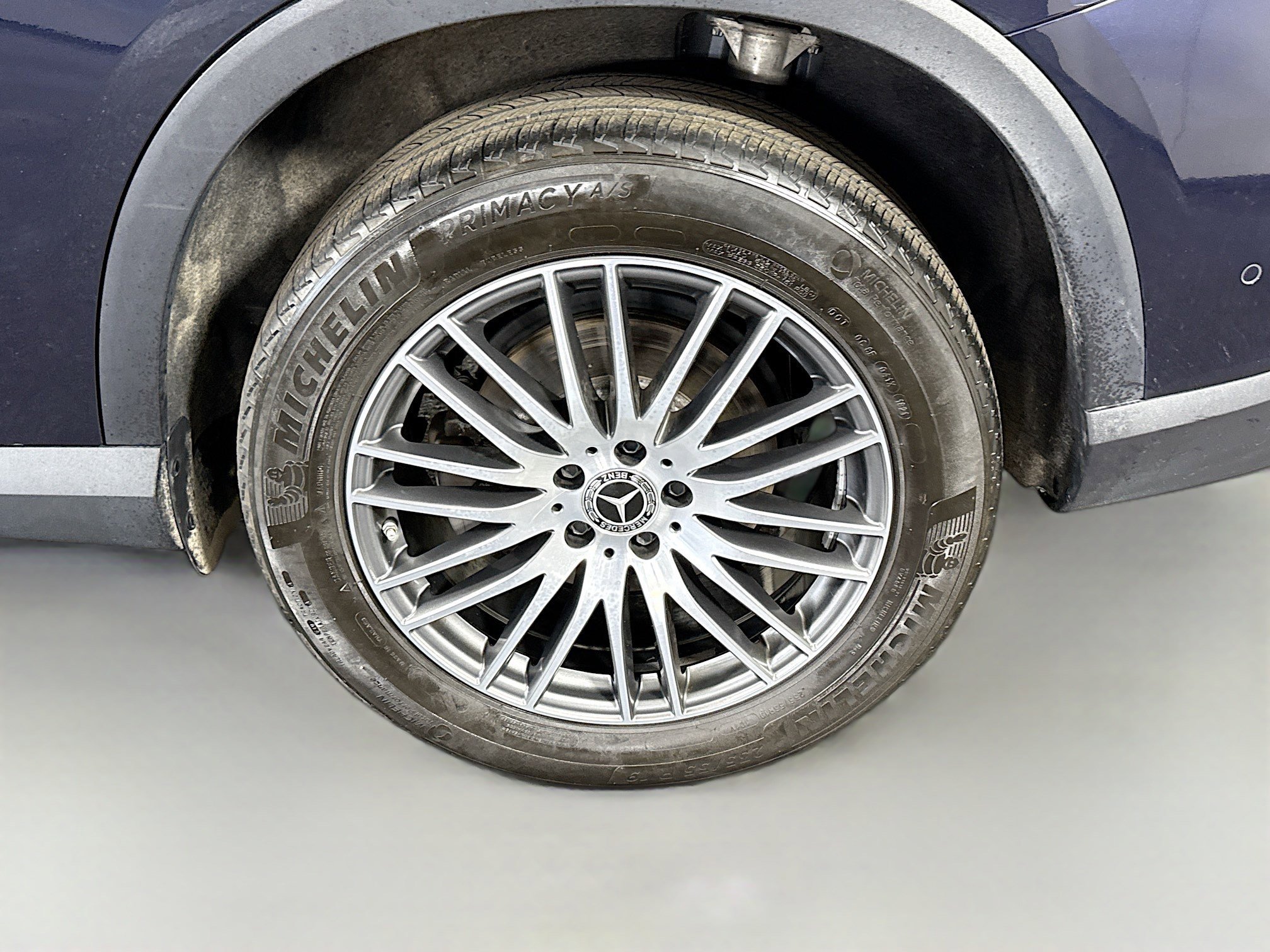 Used 2023 Mercedes-Benz GLC 300 4MATIC w/ Exclusive Trim Package image 37