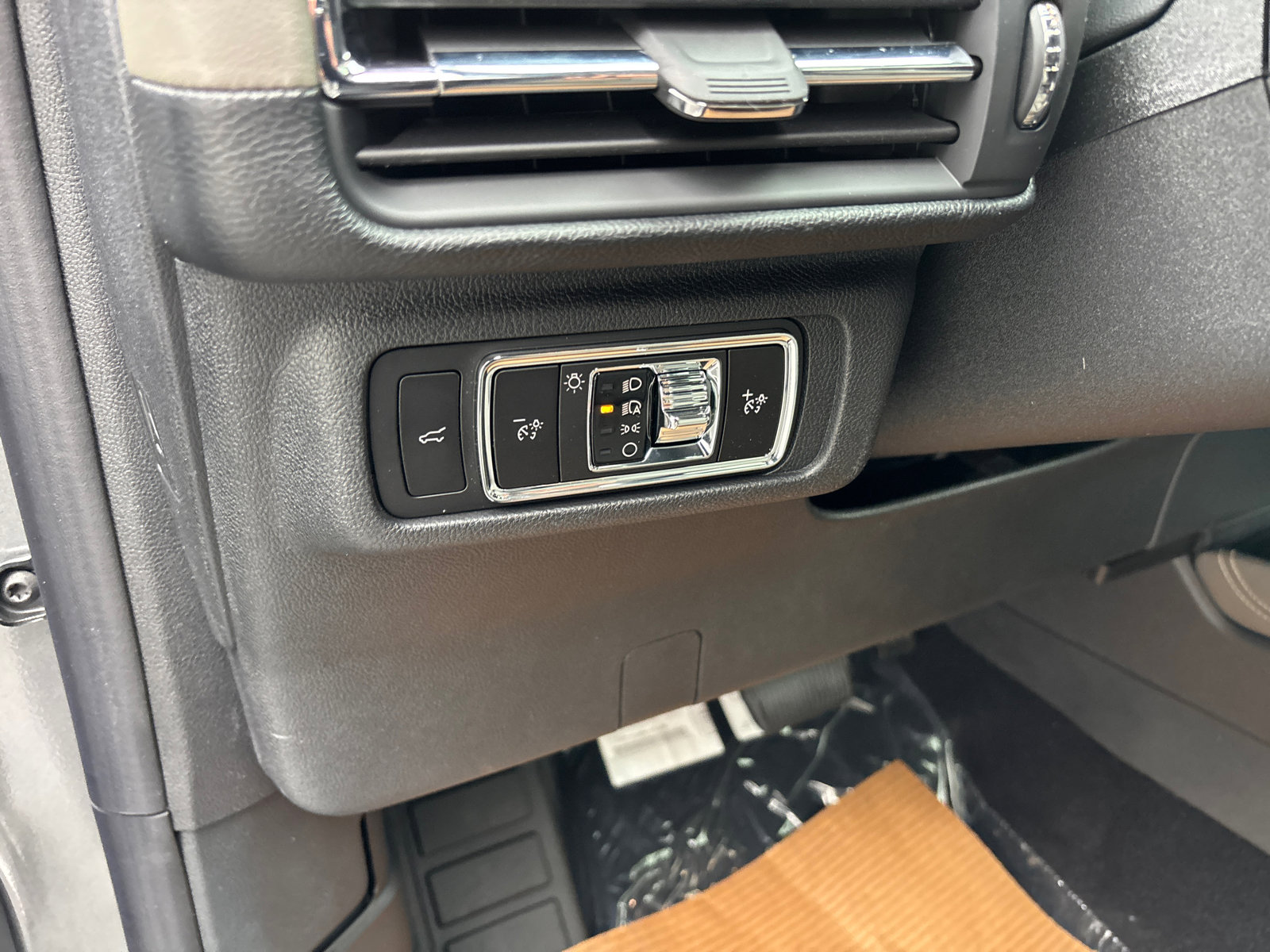 New 2026 Lincoln Corsair Reserve AWD/4WD image 14