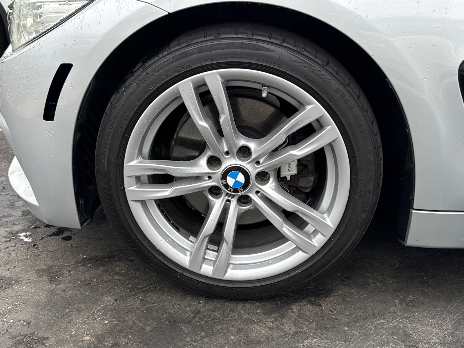 Used 2014 BMW 428i Coupe w/ M Sport image 4