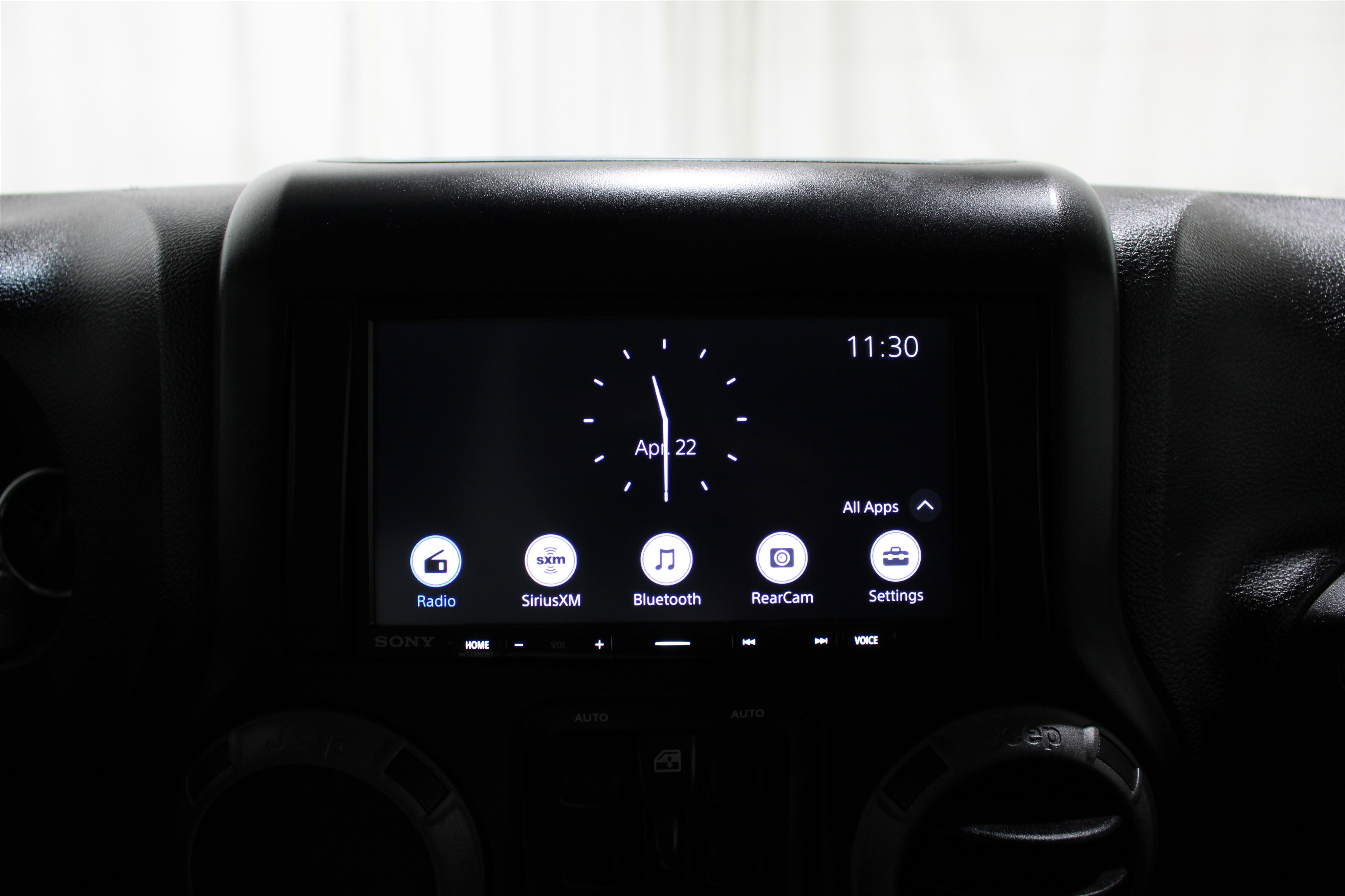 Used 2015 Jeep Wrangler Unlimited Sport w/ Quick Order Package 24S AWD/4WD image 13
