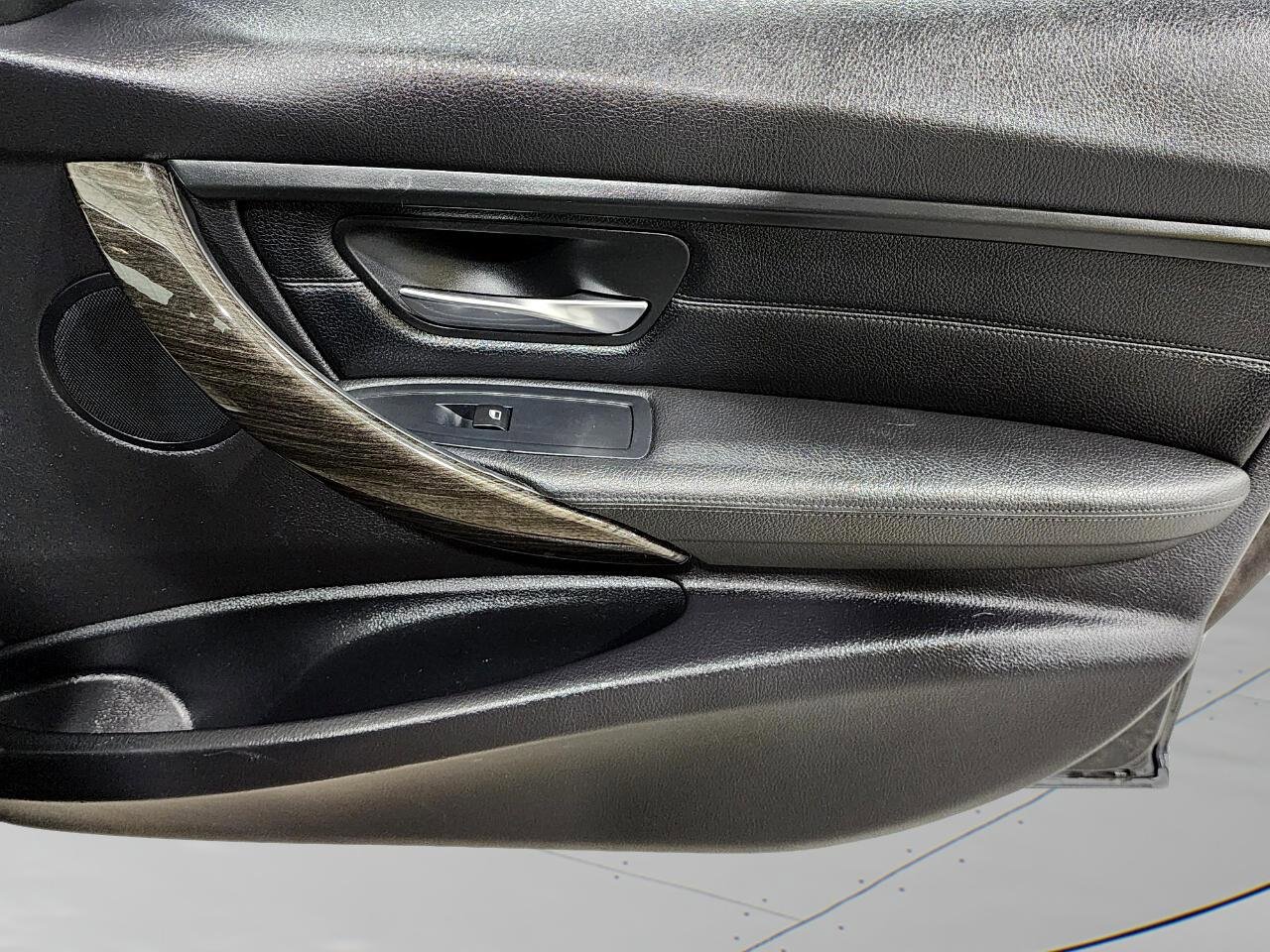 Used 2015 BMW 328i xDrive Wagon image 15