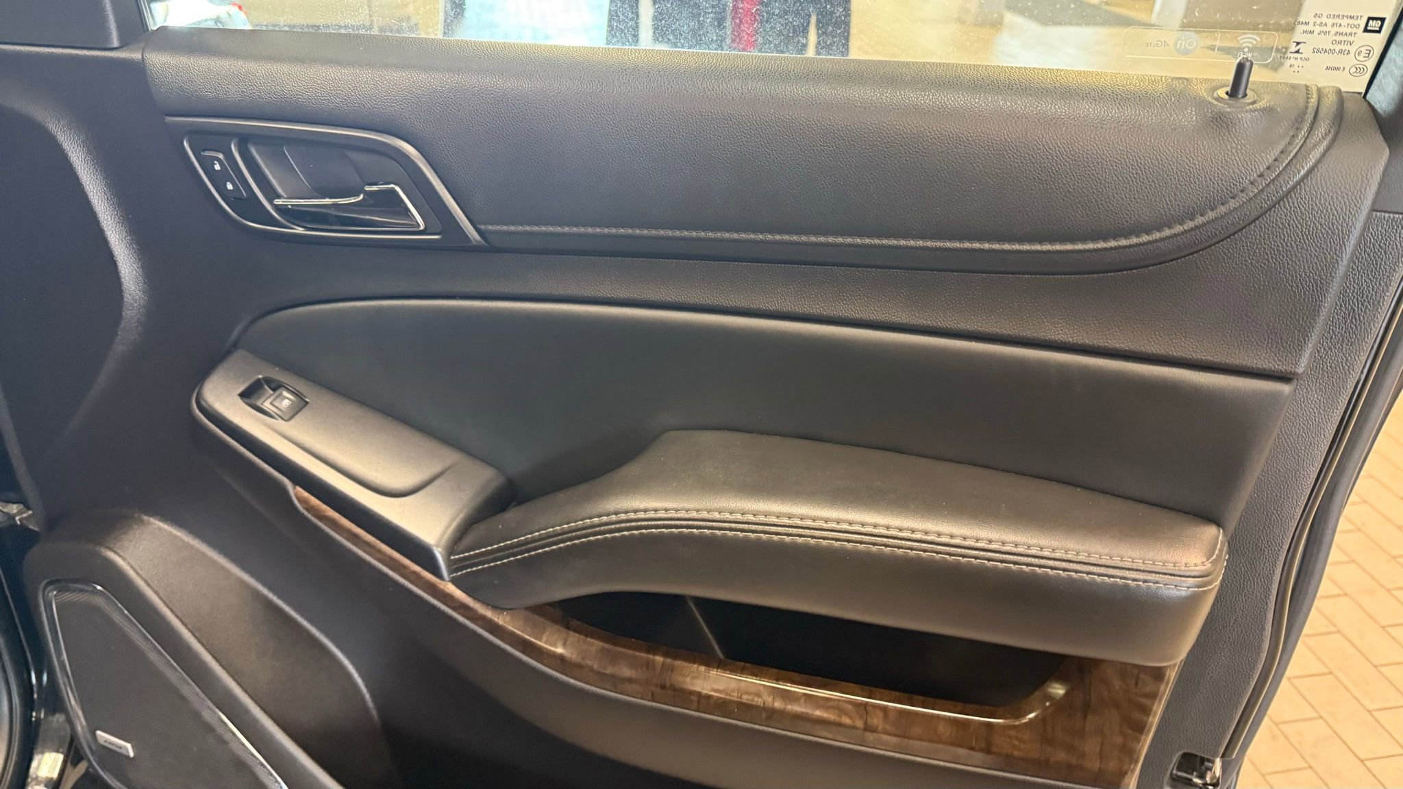 Used 2016 Chevrolet Tahoe LT image 10