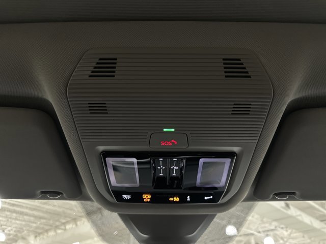 New 2026 Volkswagen Atlas Peak Edition image 34