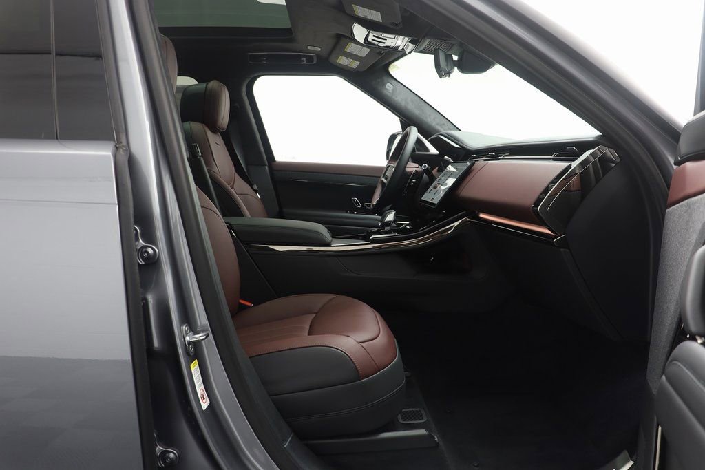 New 2025 Land Rover Range Rover Sport Autobiography image 20