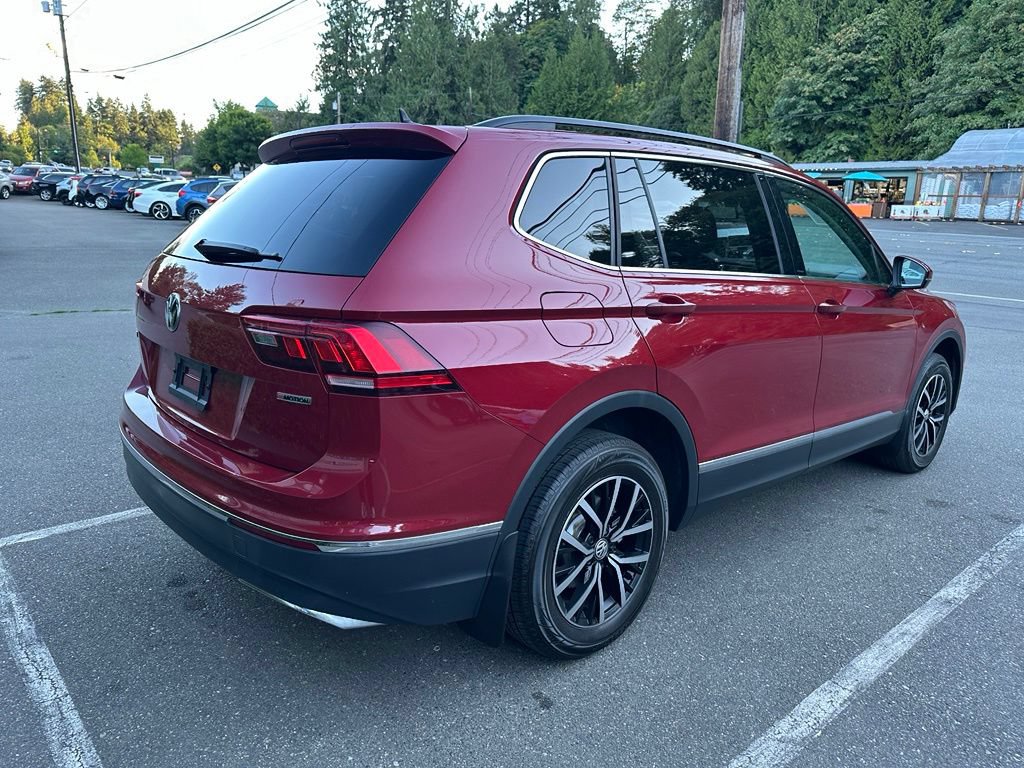 Used 2021 Volkswagen Tiguan SE AWD/4WD image 5
