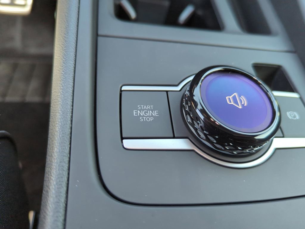 New 2026 Volkswagen Tiguan SE R-Line image 26