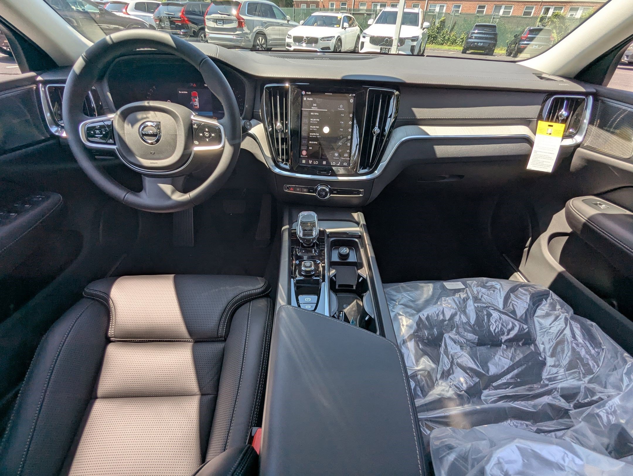 New 2026 Volvo V60 B5 Cross Country Ultra w/ Protection Package Premier image 18