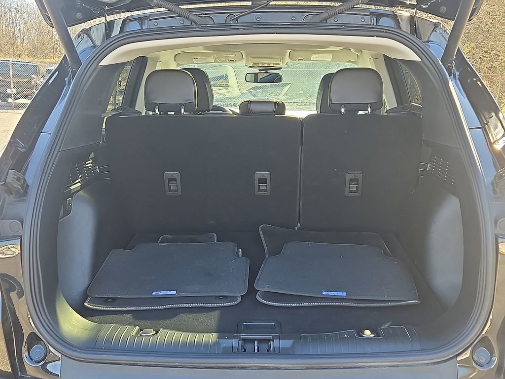 Used 2022 Ford Escape Titanium w/ Titanium Elite Package AWD/4WD image 31