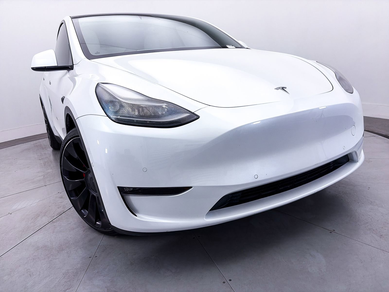 Used 2022 Tesla Model Y Performance AWD/4WD image 7