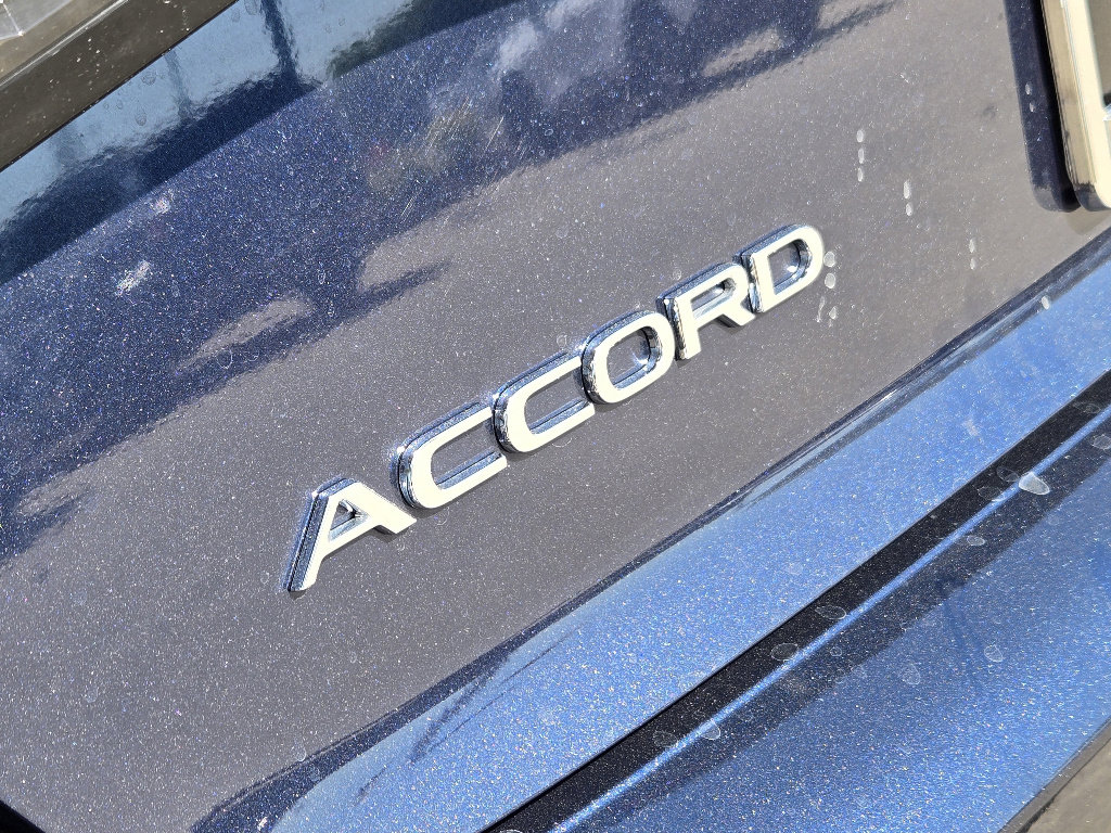 Used 2025 Honda Accord SE image 16