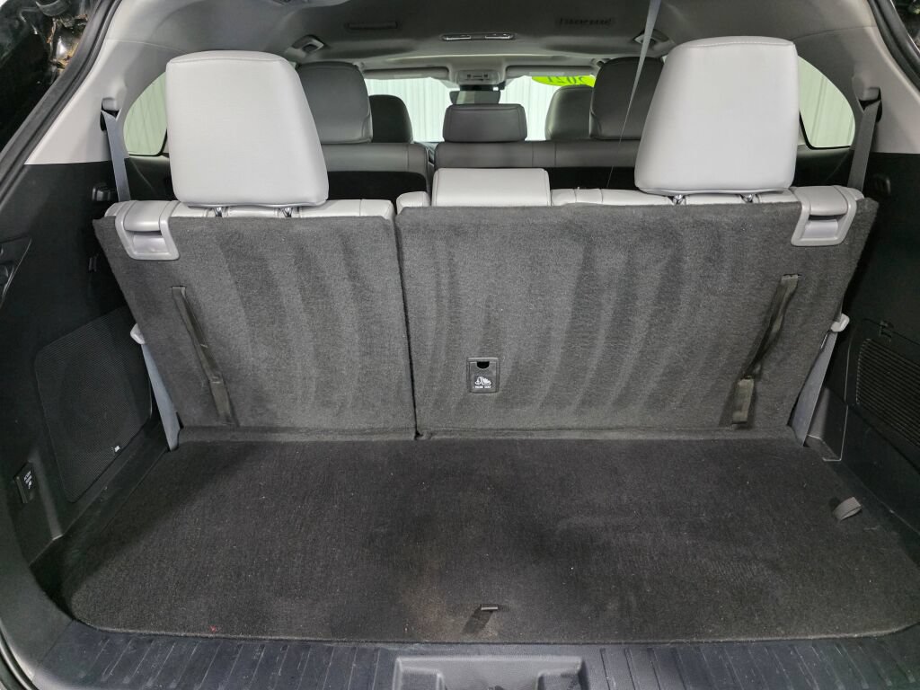 Used 2021 Toyota Highlander Limited AWD/4WD image 12