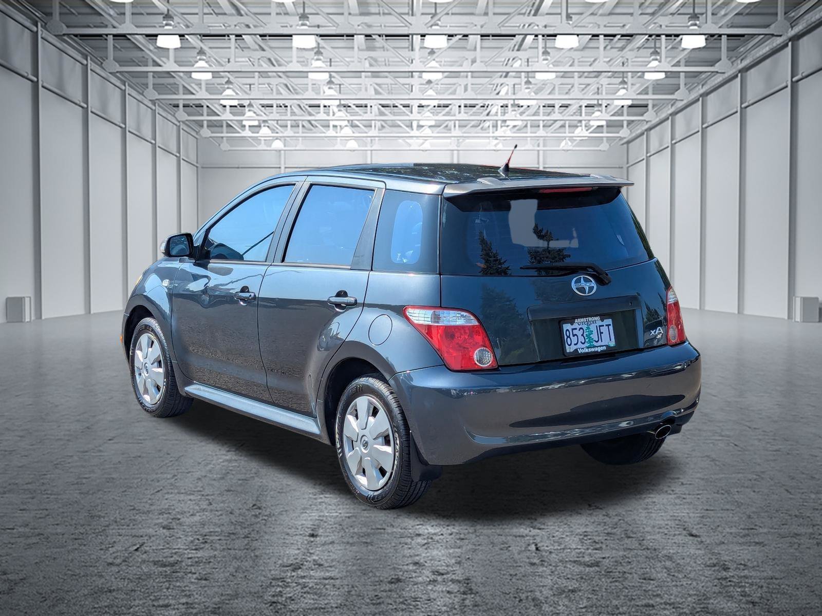 Used 2006 Scion xA FWD image 3
