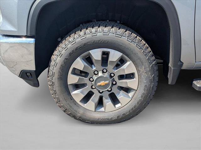 New 2026 Chevrolet Silverado 2500 LT w/ All Star Edition AWD/4WD image 10