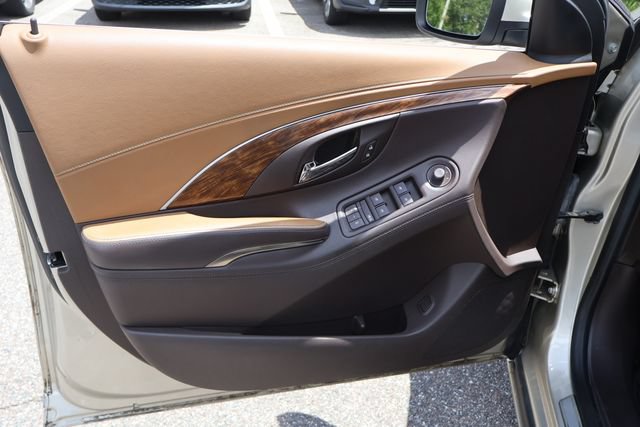 Used 2014 Buick LaCrosse Leather FWD image 11