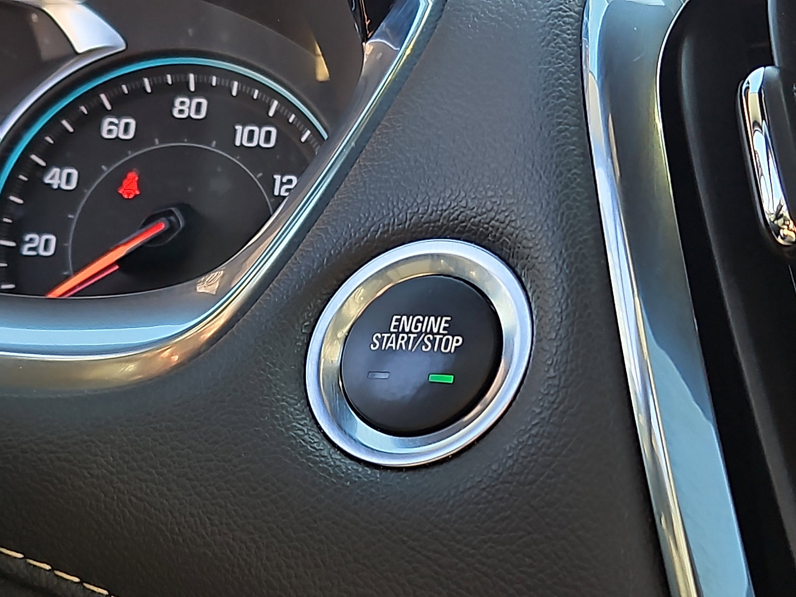 Certified 2023 Chevrolet Traverse LT w/ LT Premium Package image 24