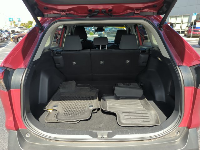 Used 2025 Toyota RAV4 XLE w/ Convenience Package AWD/4WD image 19