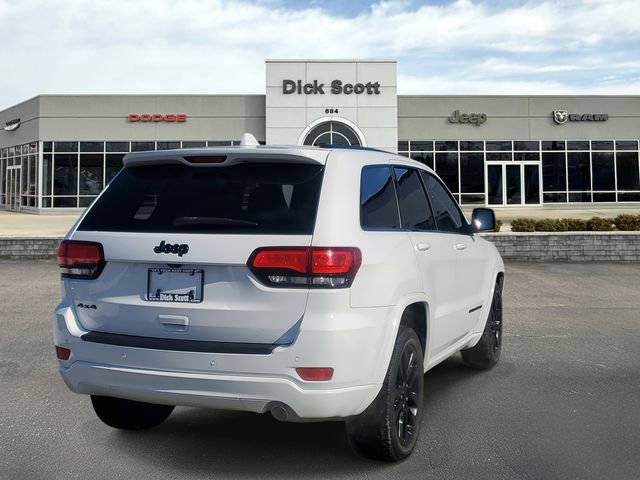 Used 2019 Jeep Grand Cherokee Altitude image 5