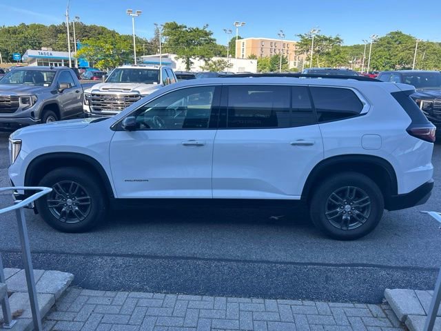 Used 2025 GMC Acadia Elevation AWD/4WD image 6