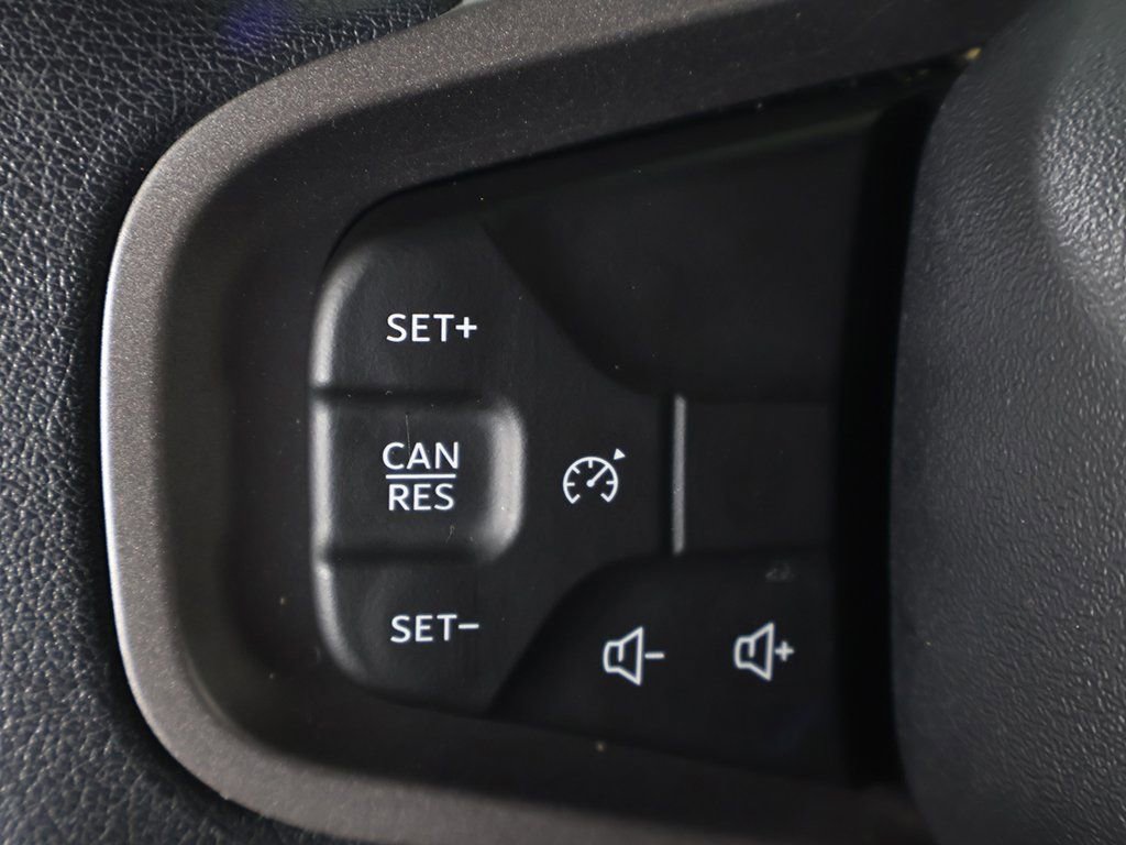 Used 2023 Ford Bronco 4-Door AWD/4WD image 33