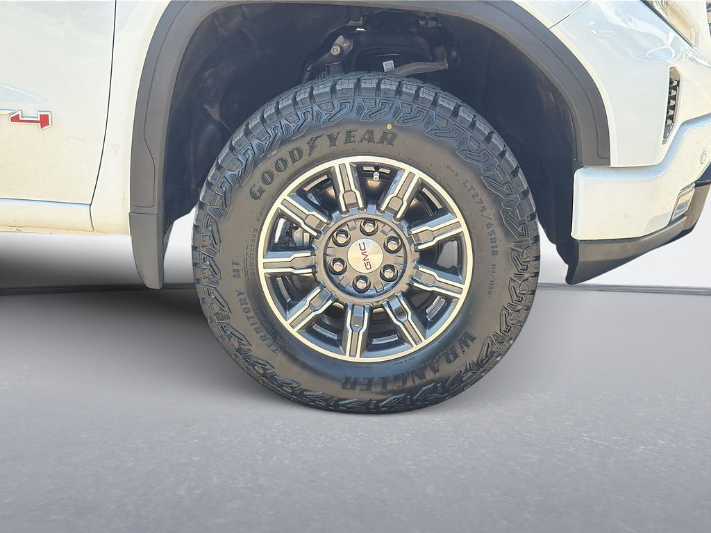Used 2025 GMC Sierra 1500 AT4 AWD/4WD image 33