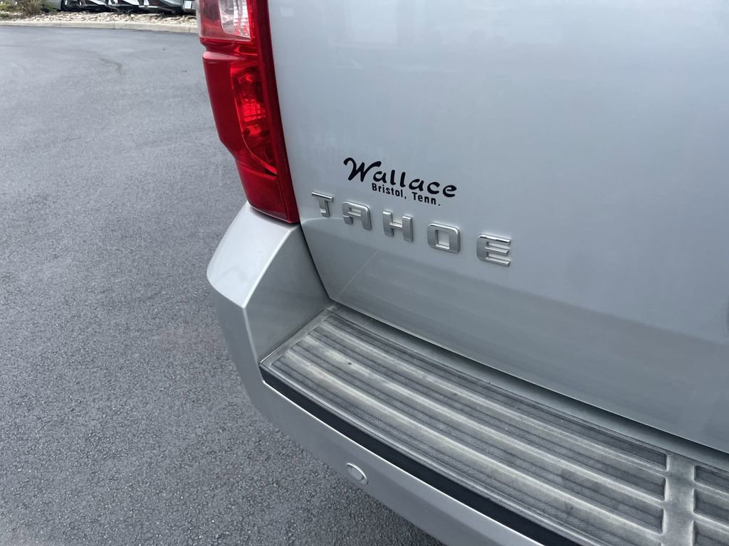 Used 2013 Chevrolet Tahoe LT AWD/4WD image 6