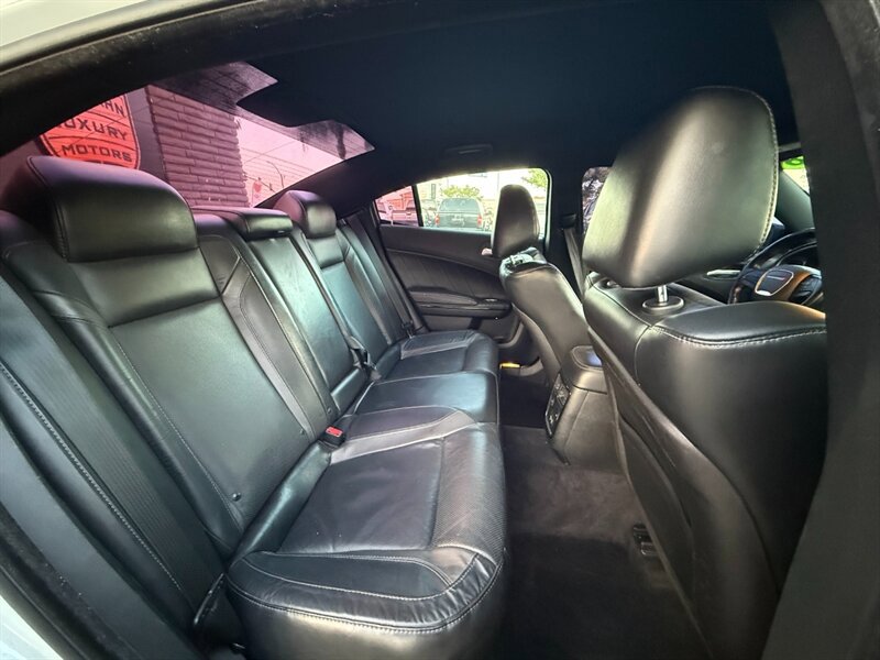 Used 2018 Dodge Charger R/T w/ Beats Audio Group RWD image 29