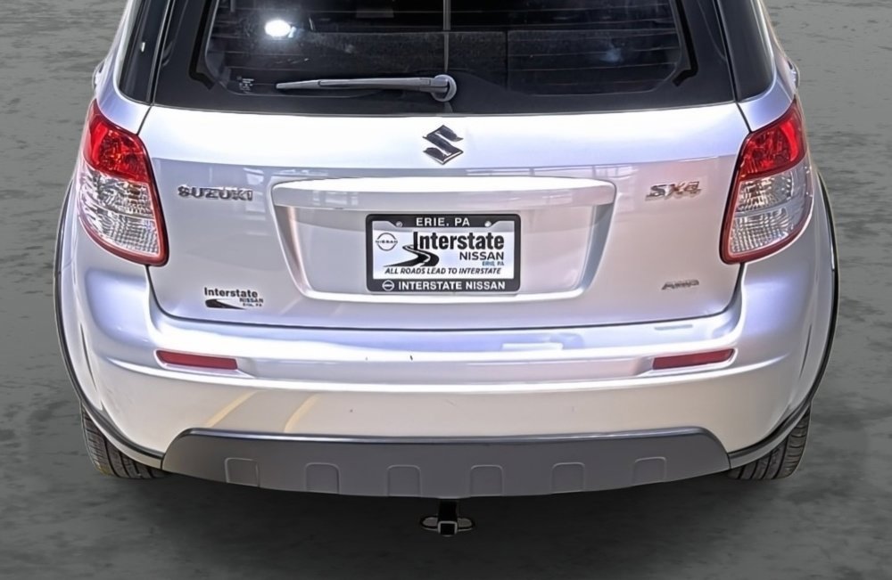 Used 2011 Suzuki SX4 AWD Hatchback image 11