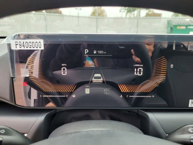 New 2025 Kia K4 LXS image 12