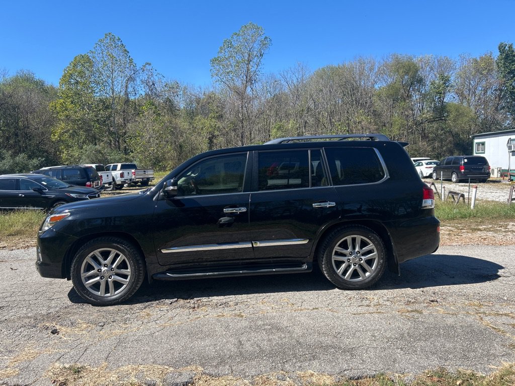 Used 2014 Lexus LX 570 4WD image 5