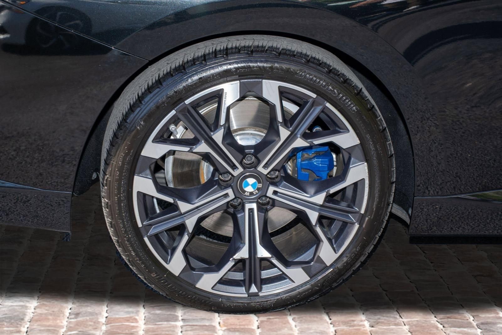 Used 2025 BMW M240i xDrive Coupe image 38