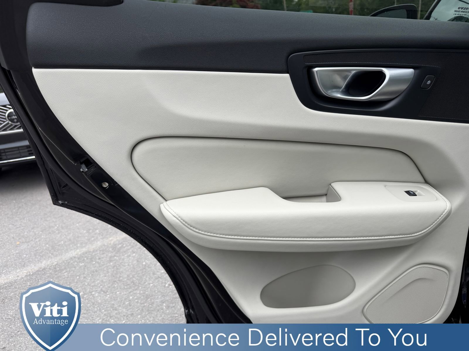 Certified 2024 Volvo XC60 B5 Core w/ Protection Package Premier image 20