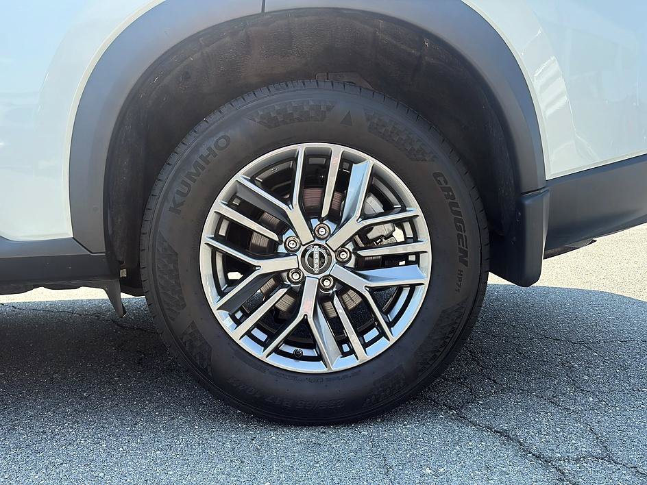 Certified 2024 Nissan Rogue S AWD/4WD image 10